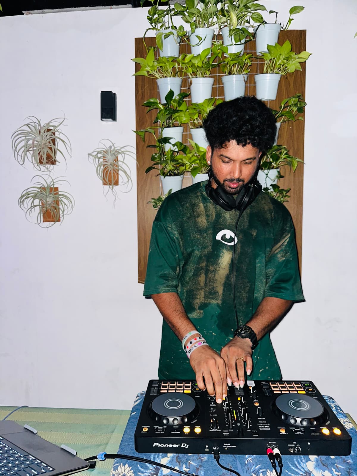 ZEYROM at the decks — photo 16