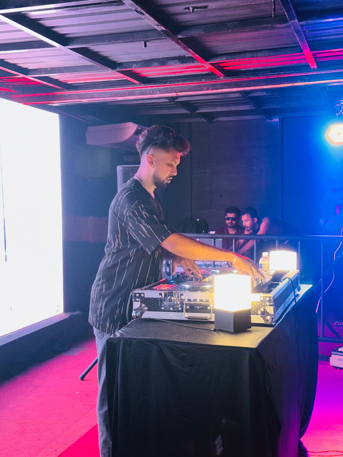 ZEYROM at the decks — photo 24